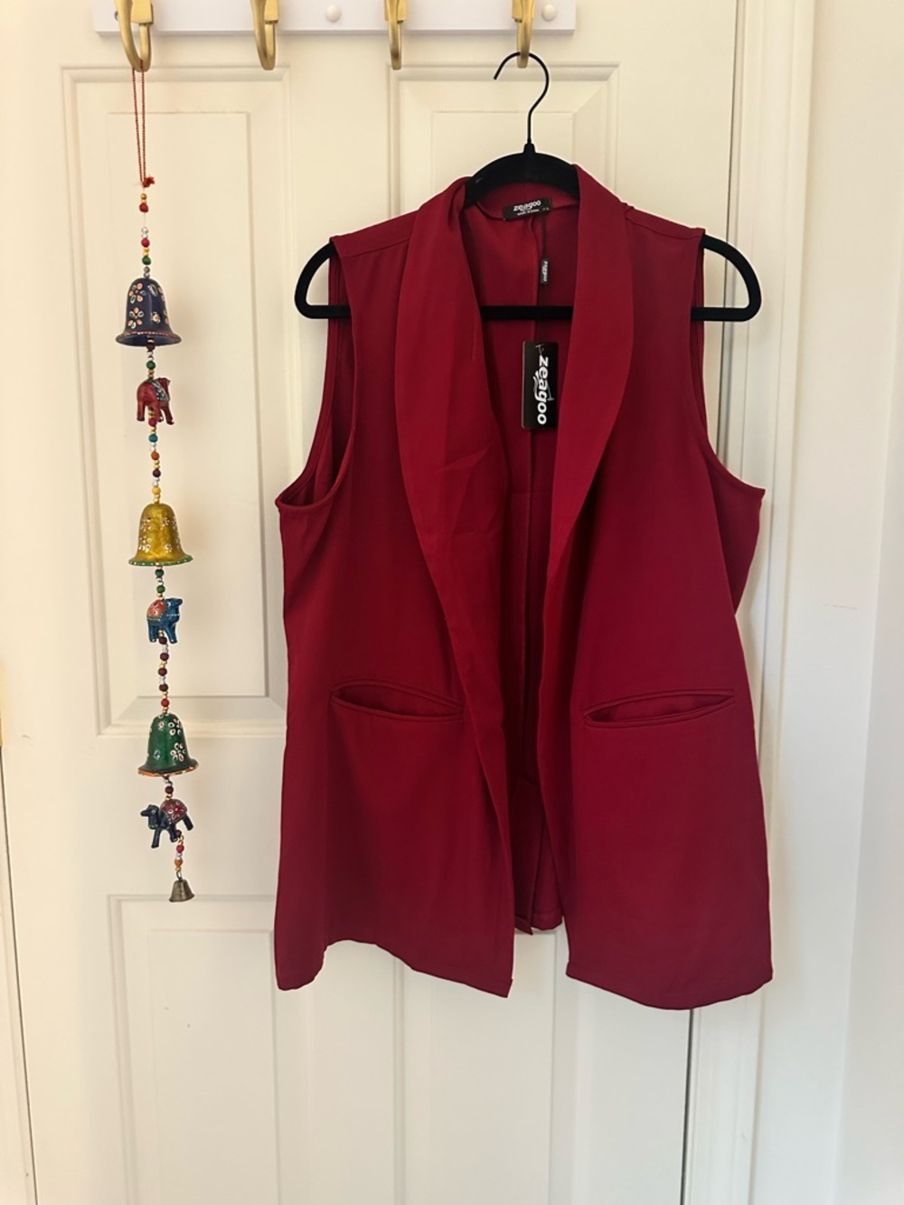 zeagoo Sleeveless Open Front Vest in Wine Red